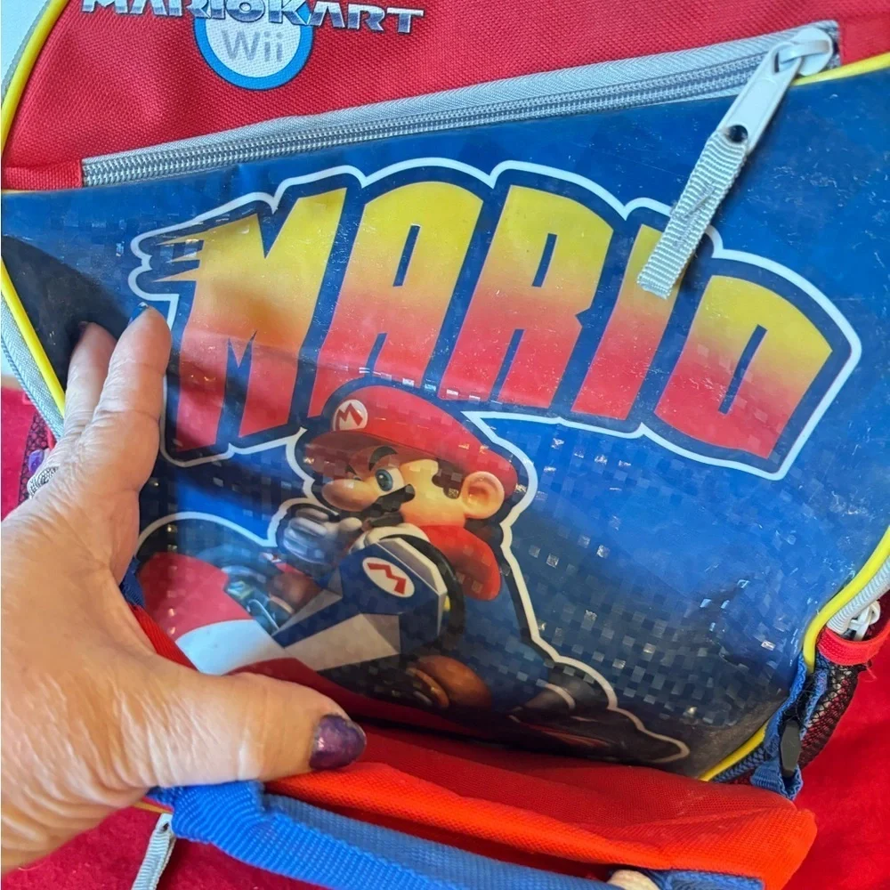 Super mario bros 17” Backpack Color:blue